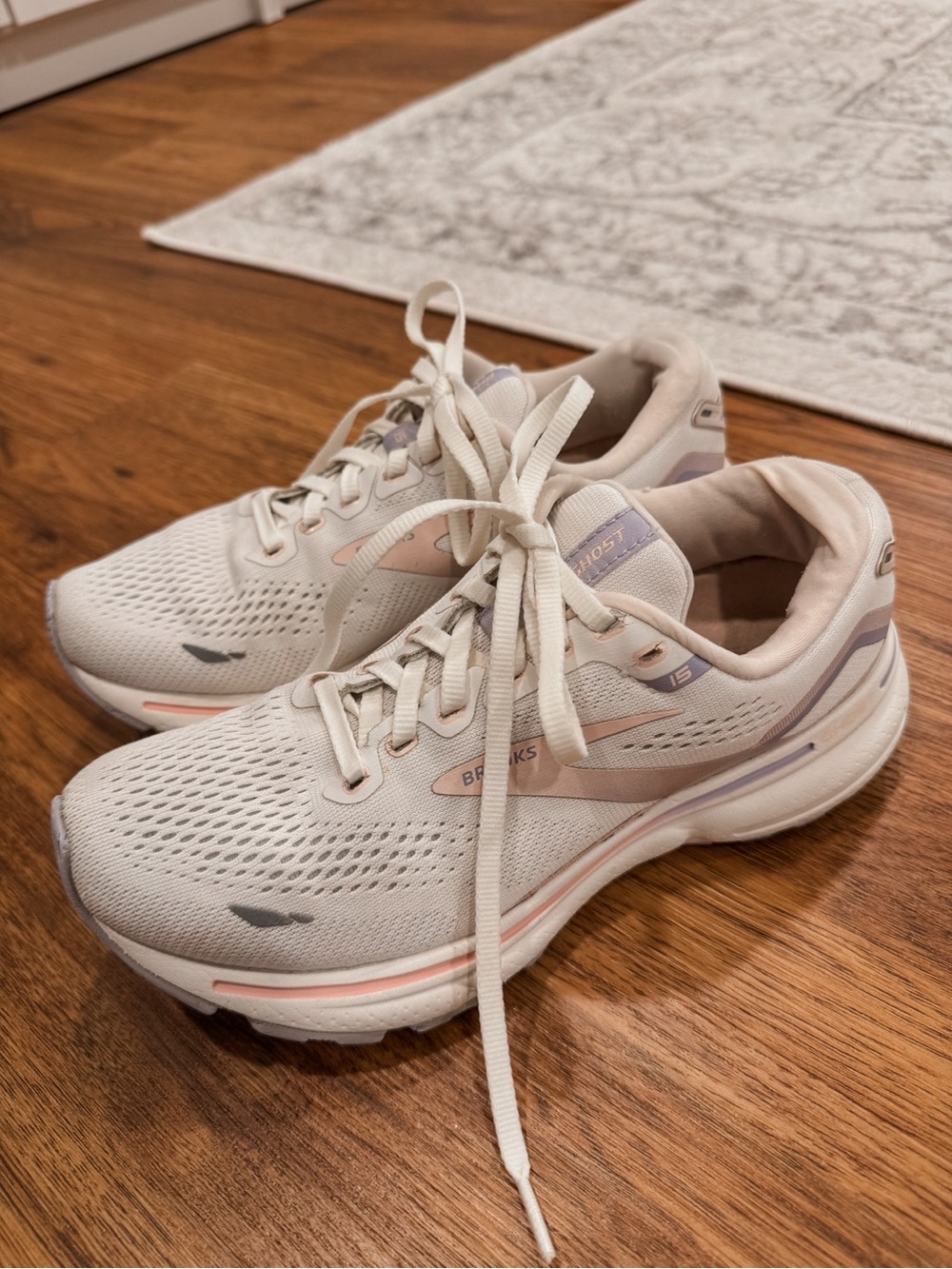 Size 7.5 Brooks Ghost 15 - Snow White/ Blush / Cosmic Sky - Good Used Condition